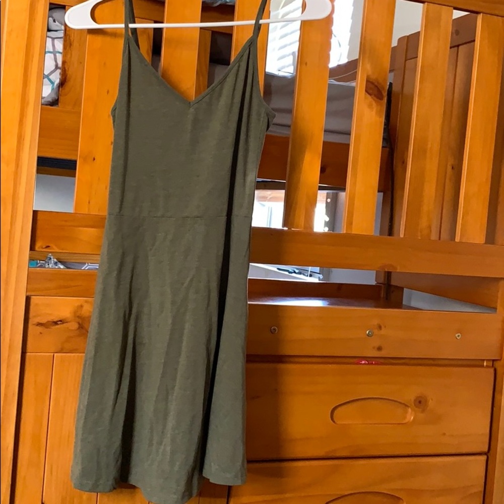 Women’s dress